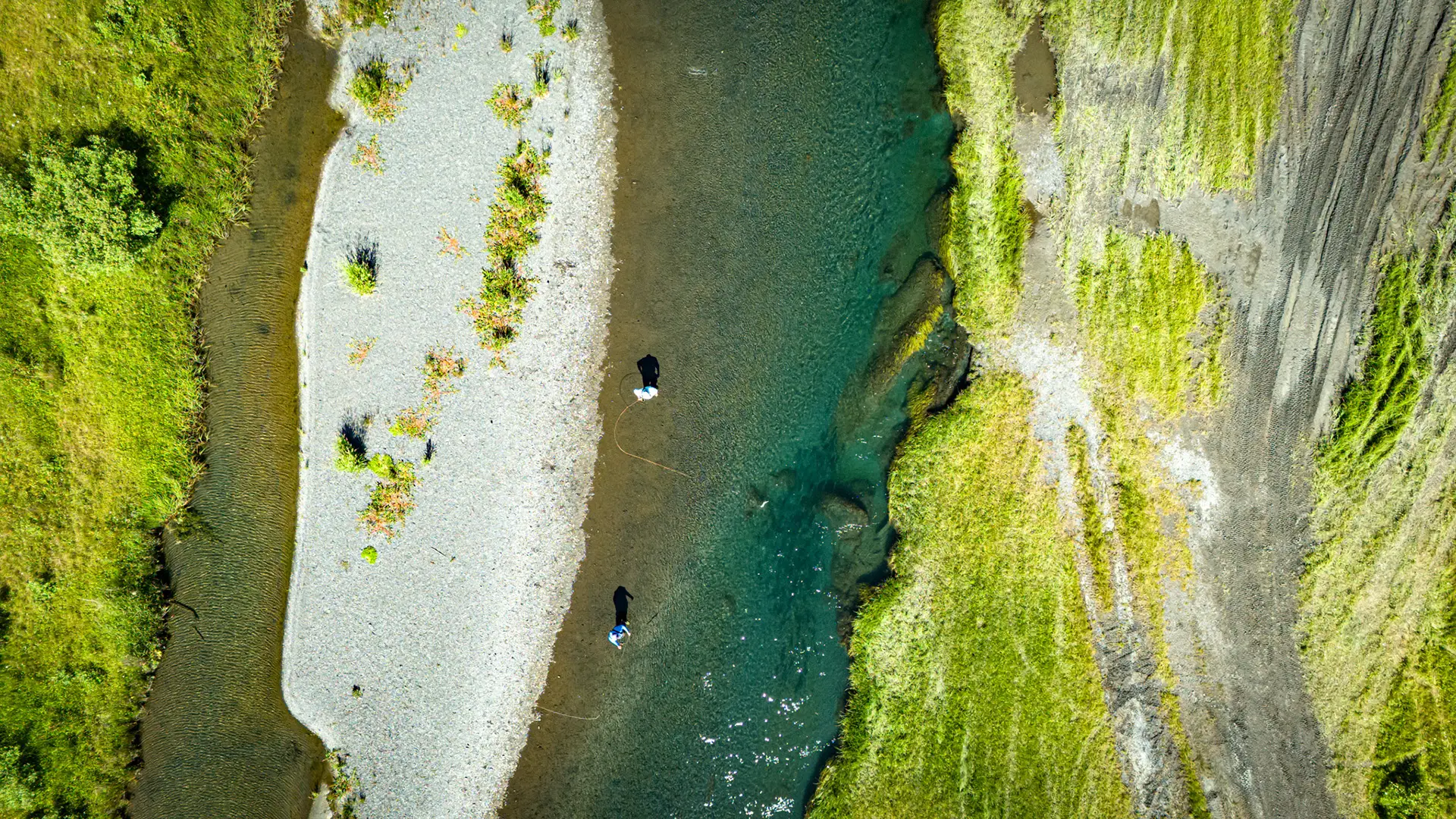 Saltery-River-Fishing-Overhead